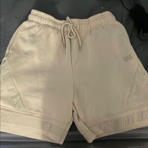 Women's Cream Shorts